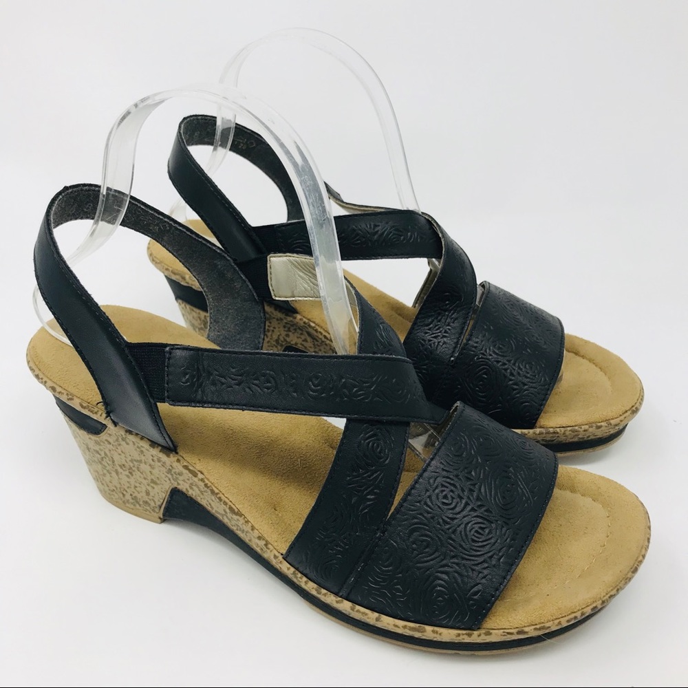 Rieker Comfort Shoes Size 41 US 10 Black Embossed Floral Strappy Wedge Sandals